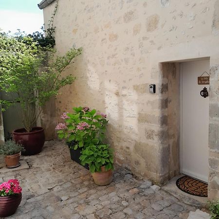 Gite La Folie De Seraphine Senlis  Ngoại thất bức ảnh